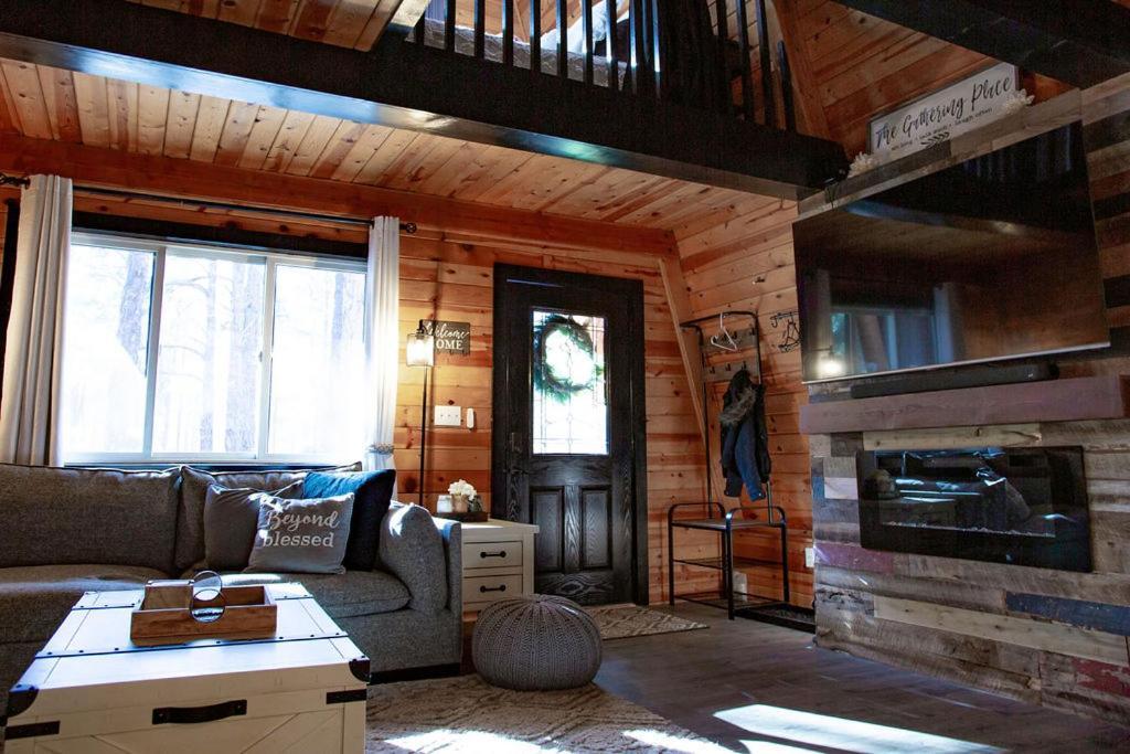 Grand Canyon Cabin! One Hour And 10 Minutes To The South Entrance! Williams Exterior photo